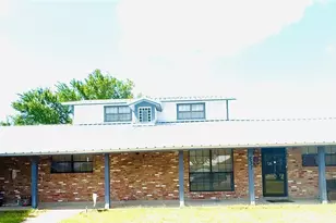 537 Virginia Dr, Gatesville, TX 76528 - Photo 1