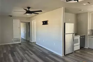 801 N 1st St, Copperas Cove, TX 76522 - Photo 7