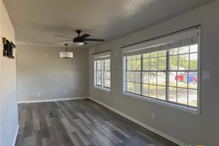 801 N 1st St, Copperas Cove, TX 76522 - Photo 3