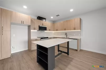 634 Central Parkway #1205, New Braunfels, TX 78130 - Photo 3