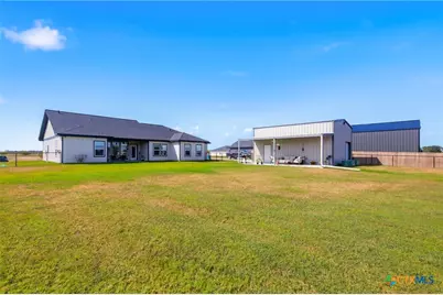 297 Whitetail Lane, Victoria, TX 77905 - Photo 23