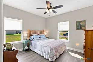 297 Whitetail Ln, Victoria, TX 77905 - Photo 39