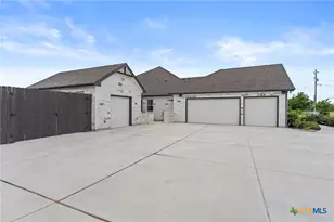 140 Gustav Ln, San Marcos, TX 78666 - Photo 5