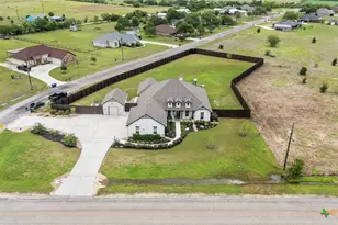 140 Gustav Ln, San Marcos, TX 78666 - Photo 3