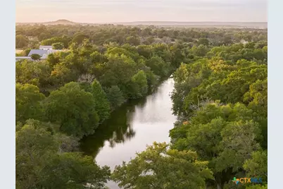 401 Clear Creek Ln, Fredericksburg, TX 78624 - Photo 45