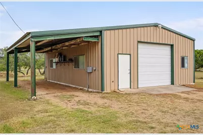 401 Clear Creek Ln, Fredericksburg, TX 78624 - Photo 41