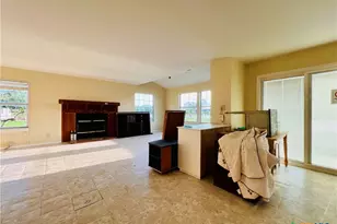 2232 W Monroe Ave, Port O'Connor, TX 77982 - Photo 11