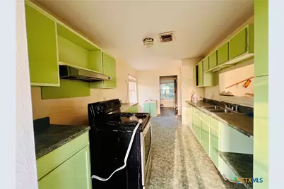 2232 W Monroe Avenue, Port O'Connor, TX 77982 - Photo 7