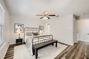 137 Pine Arbol, Buda, TX 78610 - Photo 17
