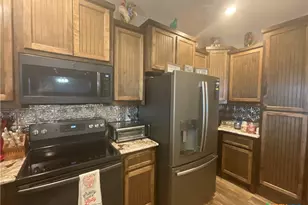 17377 Hwy 87, Nursery, TX 77976 - Photo 23