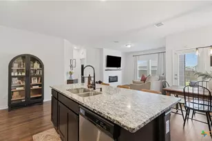 541 Blue Stem Rd, New Braunfels, TX 78130 - Photo 9
