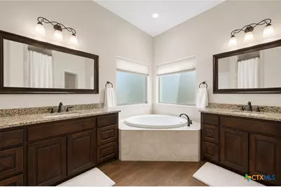 1006 Deer Crossing, Salado, TX 76571 - Photo 17