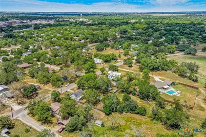 801 Josephine Street, Yoakum, TX 77995 - Photo 31