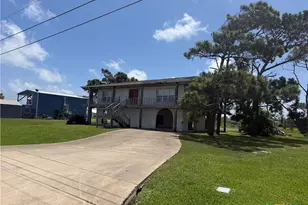 85 Conejo Dr, Port O'Connor, TX 77982 - Photo 15