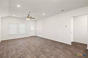 2850 Brogan Creek, New Braunfels, TX 78130 - Photo 9