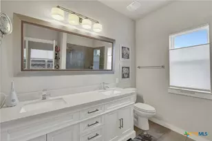 2870 Candlelight Dr, Canyon Lake, TX 78133 - Photo 19