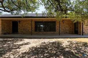 3322 County Rd 1020, Lampasas, TX 76550 - Photo 9