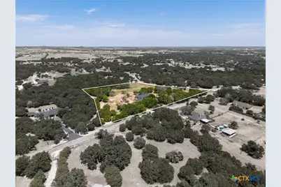 3322 County Road 1020, Lampasas, TX 76550 - Photo 33