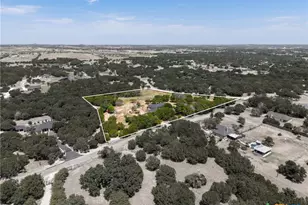 3322 County Rd 1020, Lampasas, TX 76550 - Photo 33