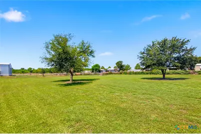 7214 & 7216 State Highway 185, Victoria, TX 77905 - Photo 37