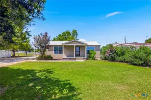 7214 & 7216 State Hwy 185, Victoria, TX 77905 - Photo 1