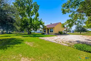 7214 & 7216 State Hwy 185, Victoria, TX 77905 - Photo 35