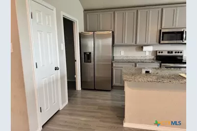 3208 Ridge Rover, Seguin, TX 78155 - Photo 5