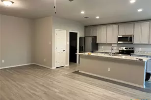3208 Ridge Rover, Seguin, TX 78155 - Photo 3