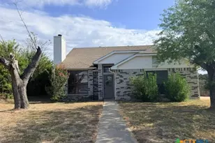2201 Woodlands Dr, Killeen, TX 76549 - Photo 1