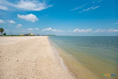 703 N Ocean Drive, Port Lavaca, TX 77979 - Photo 7