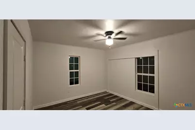 501 N Austin Avenue, Cameron, TX 76520 - Photo 3