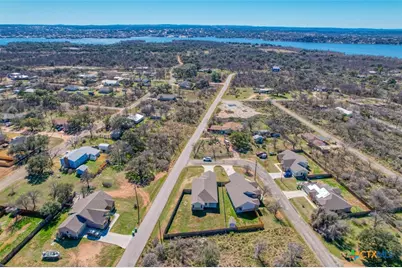 1516 Stonecrest Drive, Granite Shoals, TX 78654 - Photo 5