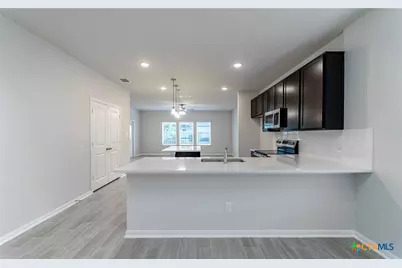 1232 Sweden, Seguin, TX 78155 - Photo 7