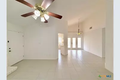 113 Rattan Drive, Victoria, TX 77901 - Photo 5