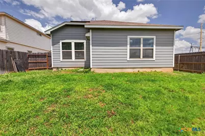 621 Kulpa Cross, Seguin, TX 78155 - Photo 33