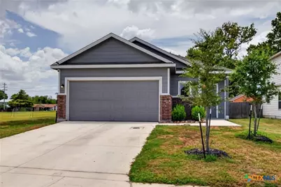 621 Kulpa Cross, Seguin, TX 78155 - Photo 1