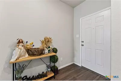 621 Kulpa Cross, Seguin, TX 78155 - Photo 13