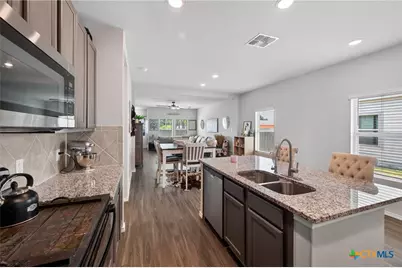 621 Kulpa Cross, Seguin, TX 78155 - Photo 31