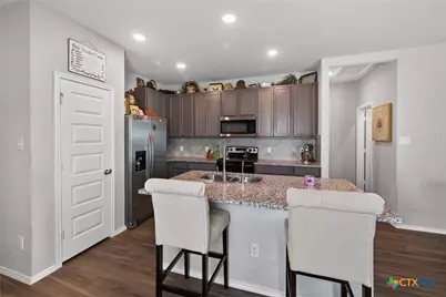 621 Kulpa Cross, Seguin, TX 78155 - Photo 15