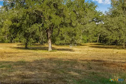 856 Whitley Road, Yoakum, TX 77995 - Photo 11