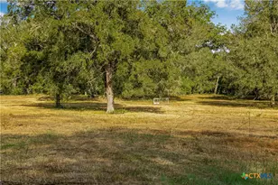 856 Whitley Rd, Yoakum, TX 77995 - Photo 11