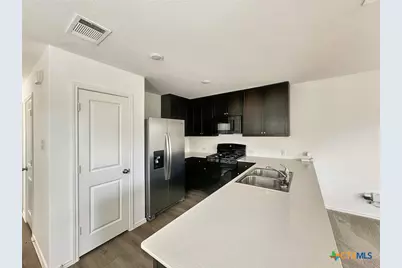 609 Soapstone Pass, San Marcos, TX 78656 - Photo 3