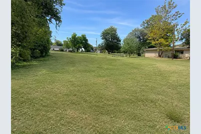 105 Navasota Lane, Seguin, TX 78155 - Photo 3