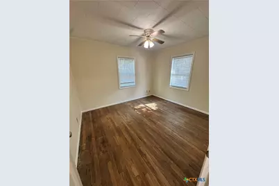 1312 E Mistletoe Avenue, Victoria, TX 77901 - Photo 7