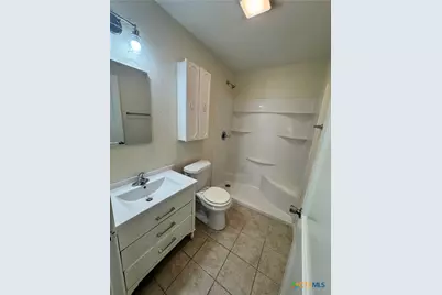 1312 E Mistletoe Avenue, Victoria, TX 77901 - Photo 9