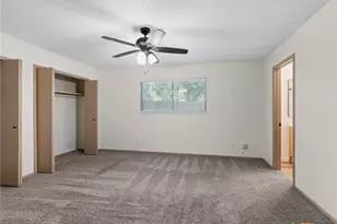 102 Mossridge, Universal City, TX 78148 - Photo 13