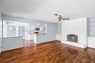 6002 Crown Way, San Antonio, TX 78239 - Photo 5