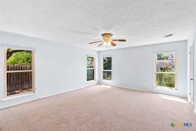 6002 Crown Way, San Antonio, TX 78239 - Photo 13