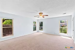 6002 Crown Way, San Antonio, TX 78239 - Photo 13
