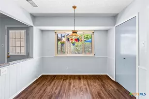 6002 Crown Way, San Antonio, TX 78239 - Photo 9